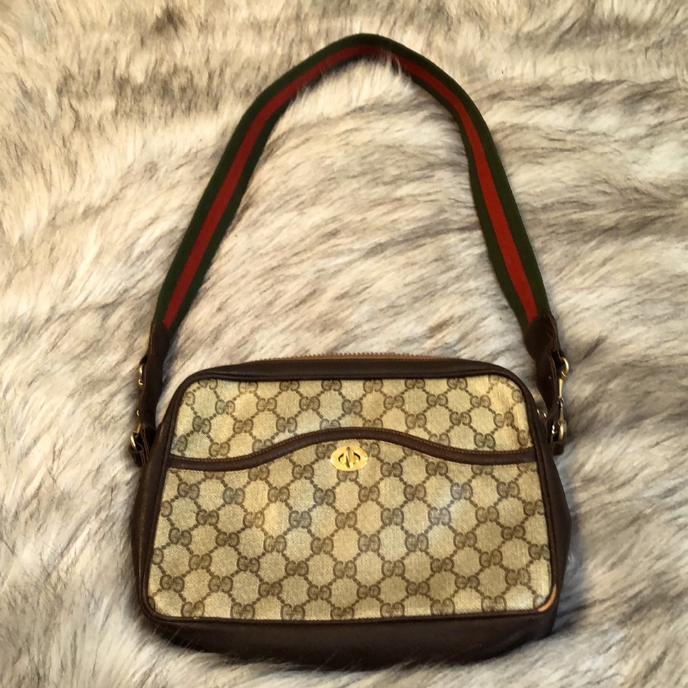 Vintage Gucci handbag 🌹🌹🌹